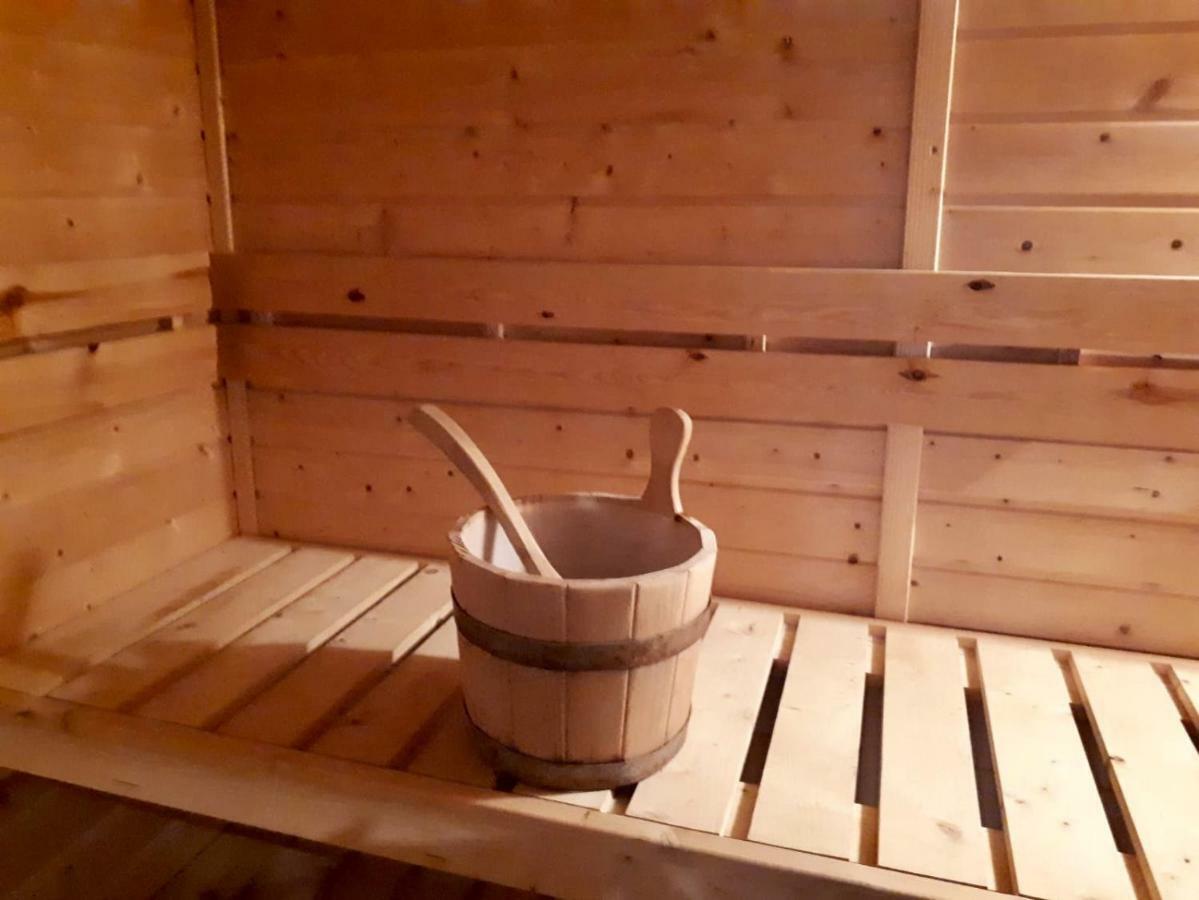 Villa Martensplek Met Sauna Tiendeveen Экстерьер фото