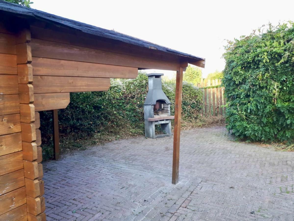 Villa Martensplek Met Sauna Tiendeveen Экстерьер фото